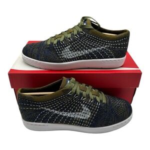 Nike Tennis Classic Ultra Flyknit Shoes Womens 7.5 Olive Flak/White Sneakers